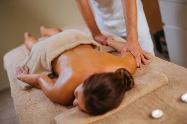 Klassische-Ganzkoerpermassage